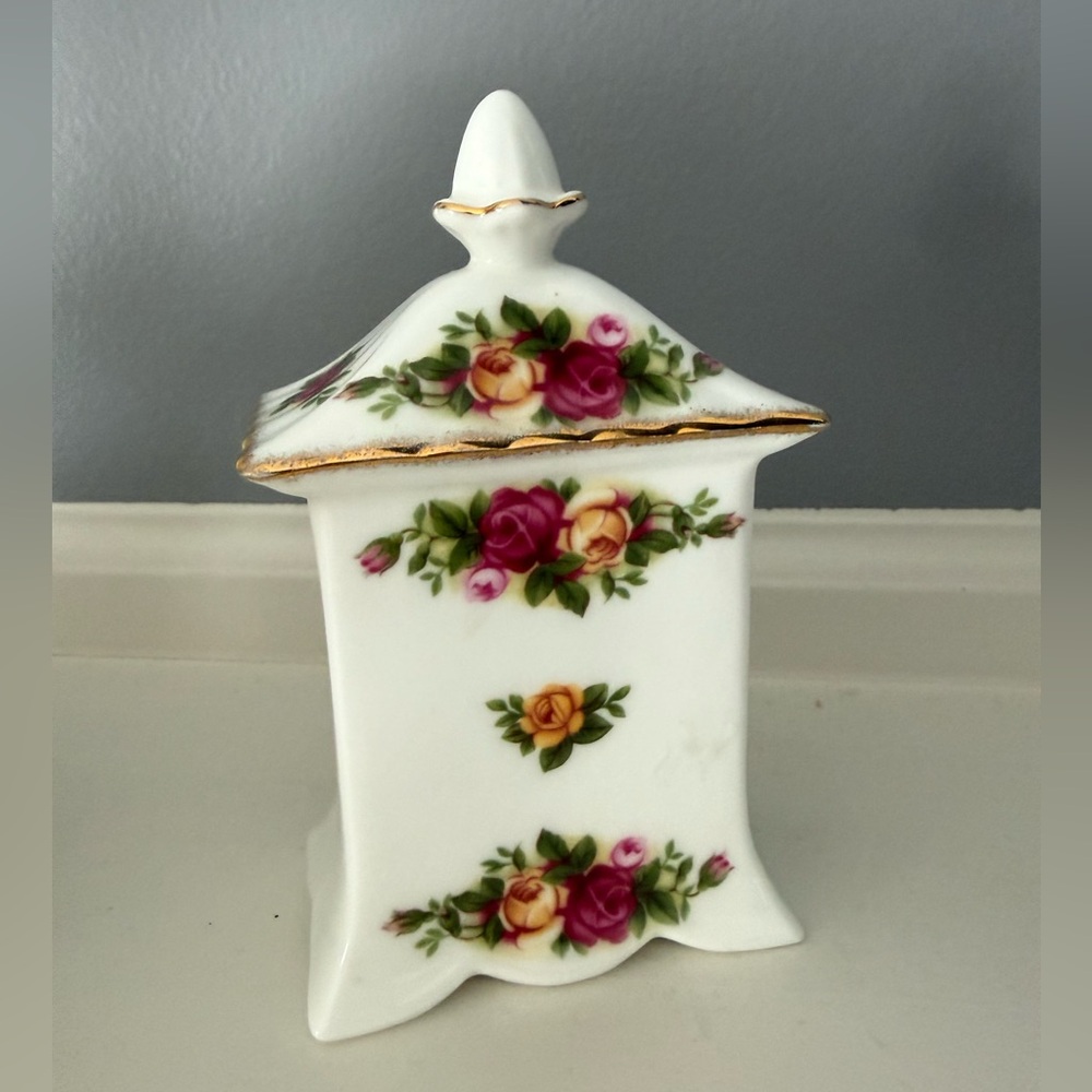 Royal Albert Old Country Rose small Carriage Clock - Picture 3 of 3